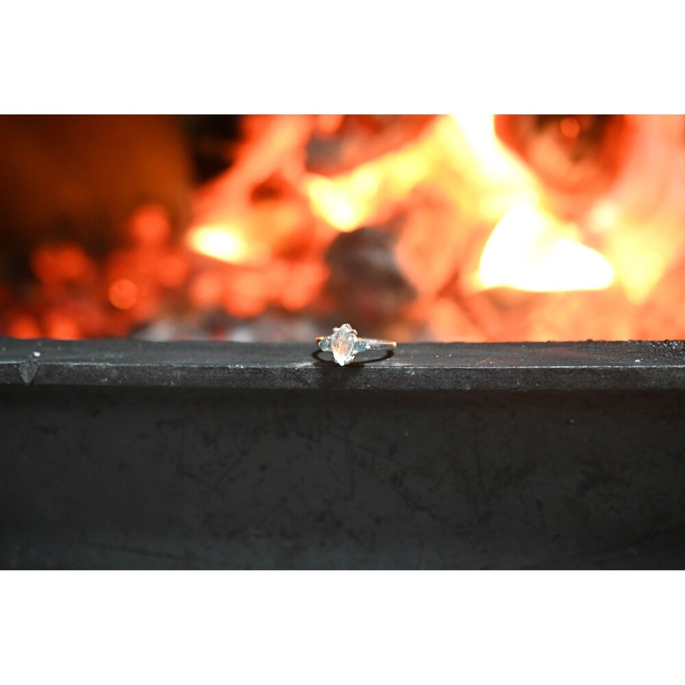 Raw Sapphire Ring, Rough Cut Sapphire, Natural Blue Sapphire, Wedding Band Sterl